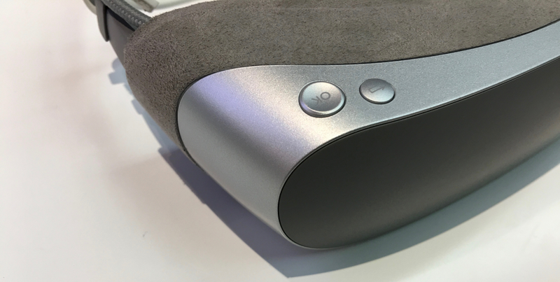 The headset as only two buttons, most of the experience is controlled through the phone.